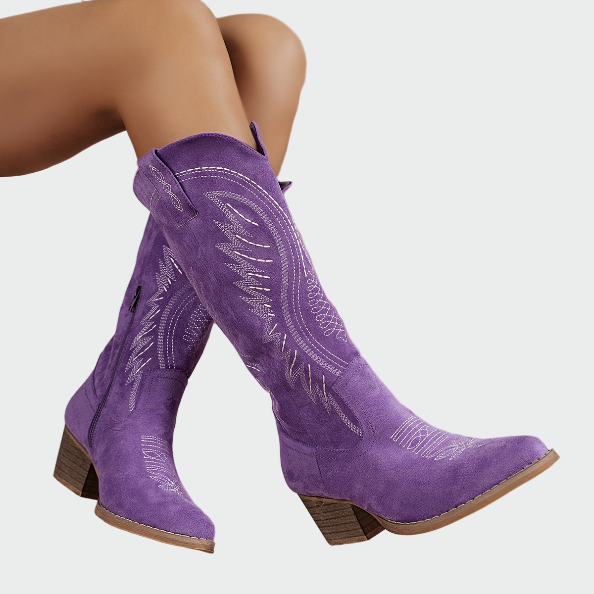 Botas occidentales bordadas y elegantes