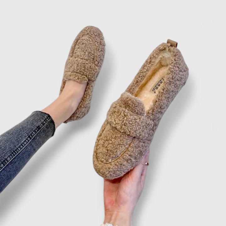 Pantuflas Solenne - Elegancia en Casa con Confort Acogedor