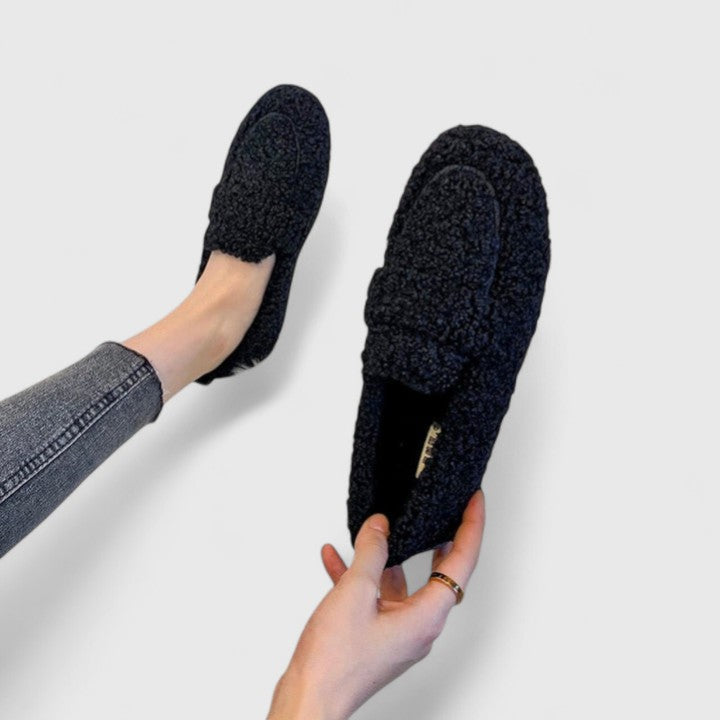 Pantuflas Solenne - Elegancia en Casa con Confort Acogedor