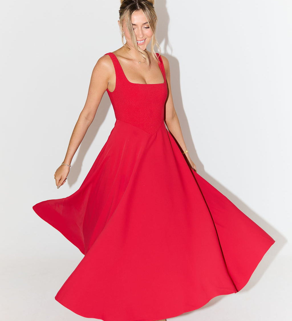 Amélia - Vestido Midi Atemporal
